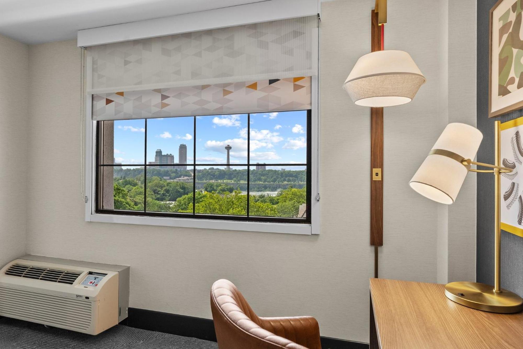 Holiday Inn Niagara Falls State Park Entry By Ihg Exterior foto